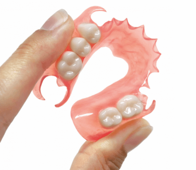 Установка мягкого съемного зубного протеза в Стоматологии Бюро 32